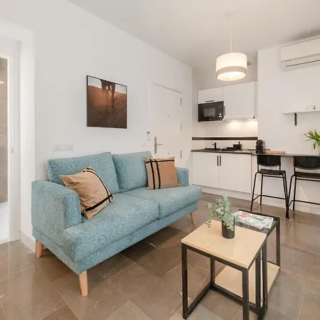 Isg Zaragoza-free Parking Apartment Seville