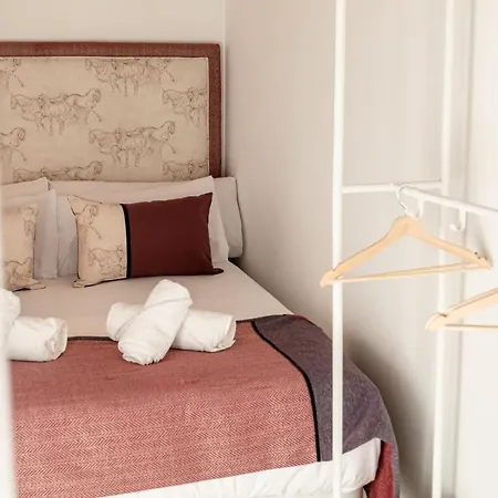 Isg Zaragoza-free Parking Apartment Seville