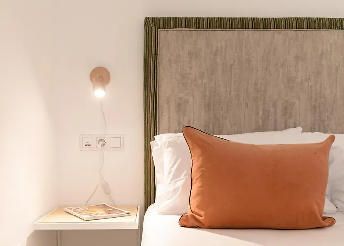 Isg Zaragoza-free Parking Apartament Sewilla