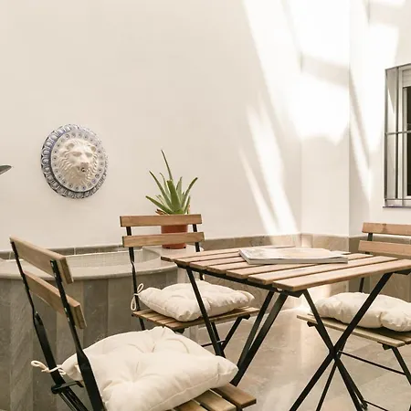 Isg Zaragoza-free Parking Daire
