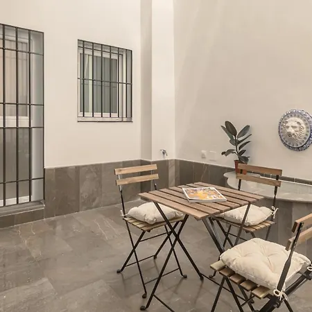 Isg Zaragoza-free Parking Daire *